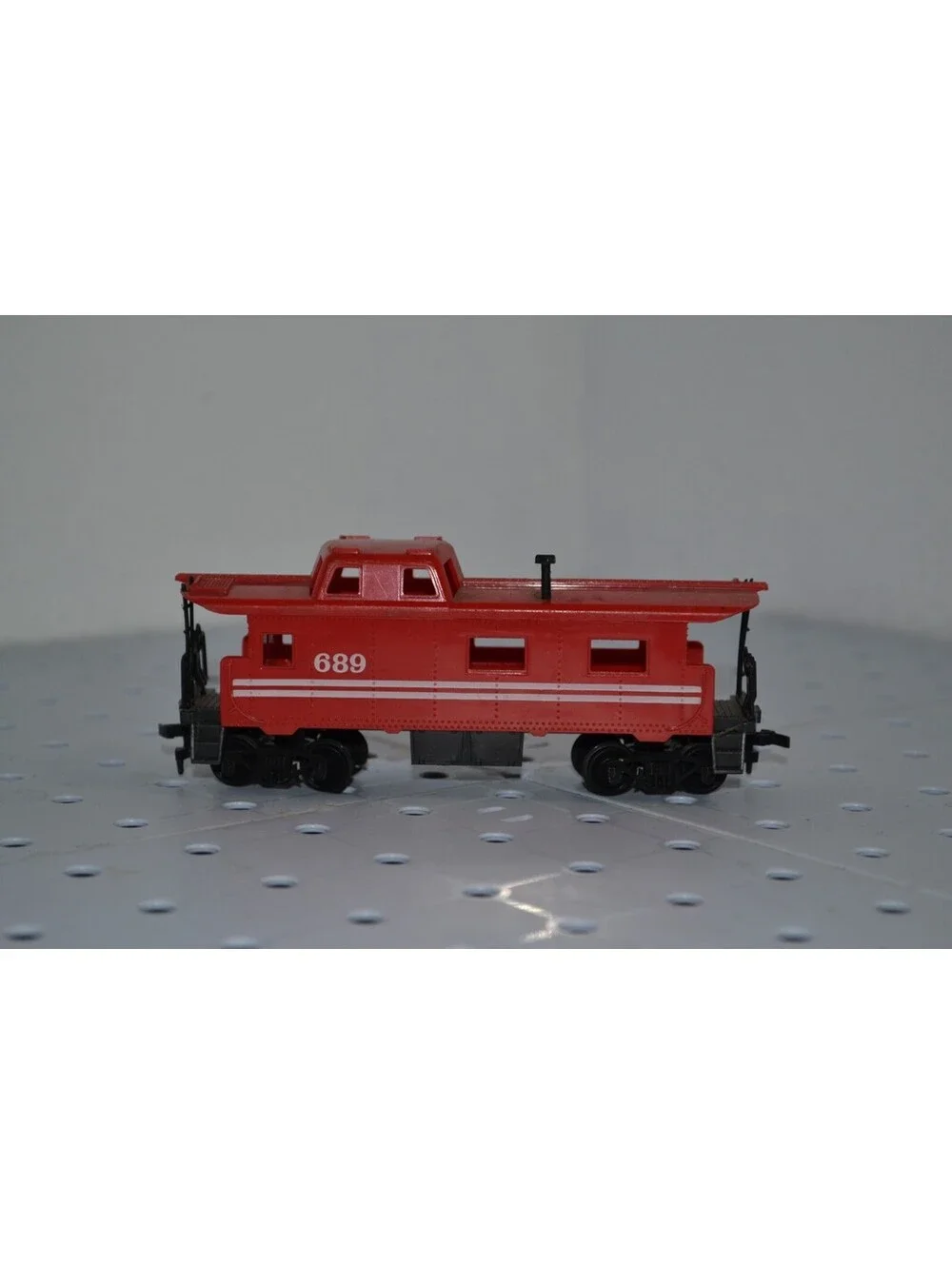 HO Scale Vintage Tyco & Bachmann Red Caboose Cars Lot Of 4 AS IS